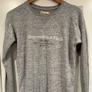 Abercrombie | Soft AF Grey Thin Sweater Logo Top Women’s
